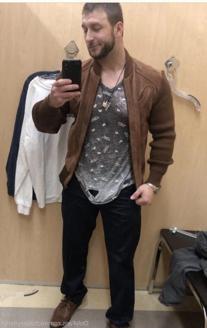 nicholas ryder [ nicholasryder69 ] Onlyfans leaked photo 2155080 on Hotleaks.tv