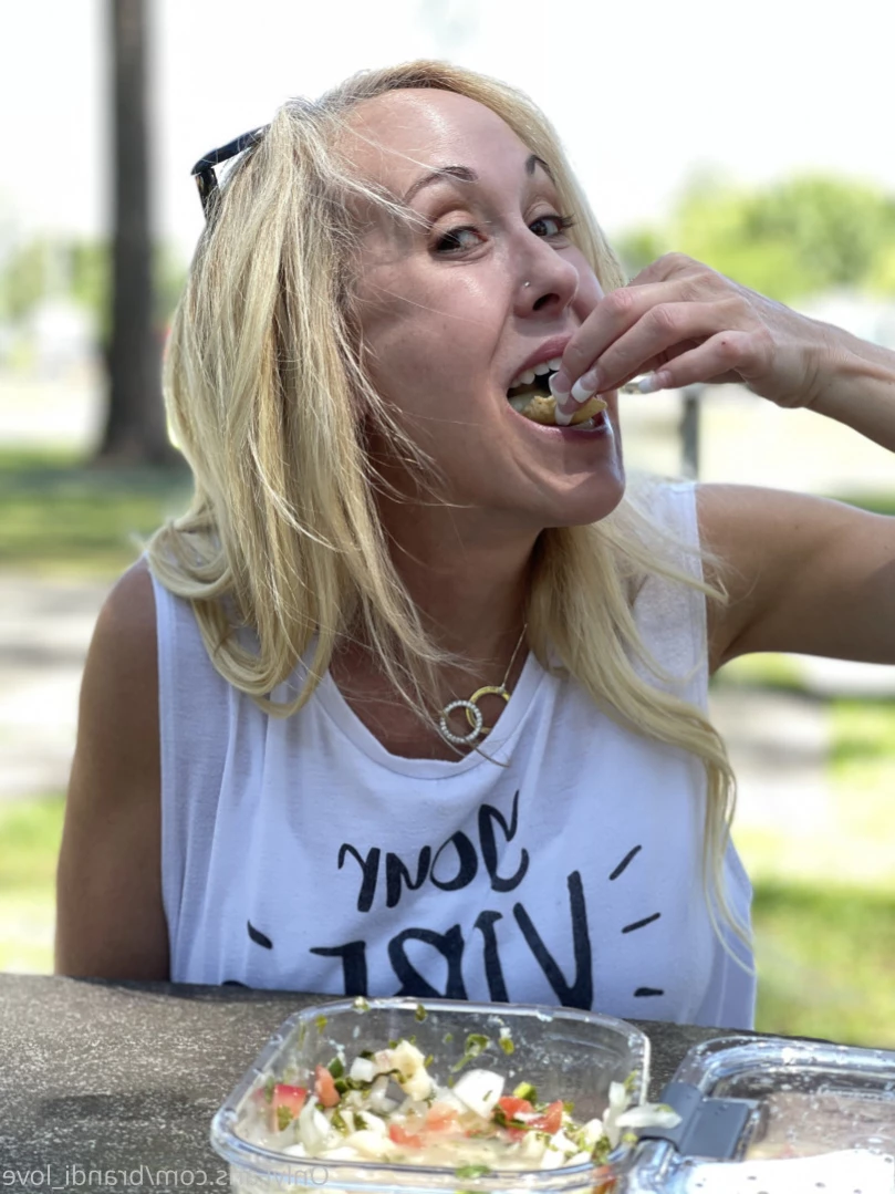 Brandi Love [ brandi_love ] Onlyfans leaked photo 12163825 on Hotleaks.tv