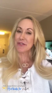 Brandi Love [ brandi_love ] Onlyfans leaked video 14029579 on Hotleaks.tv