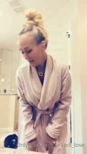 Brandi Love [ brandi_love ] Onlyfans leaked video 15568628 on Hotleaks.tv