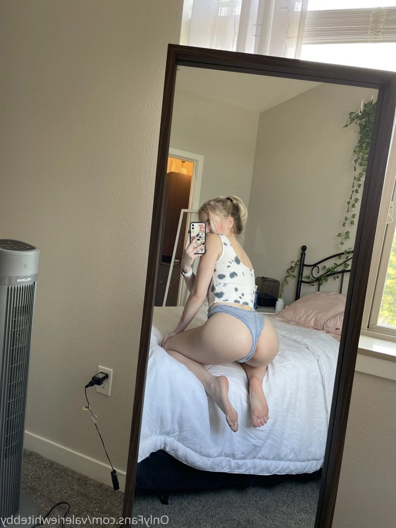 Valerie ✨ [ valeriewhitebby ] Onlyfans leaked photo 4156411 on Hotleaks.tv