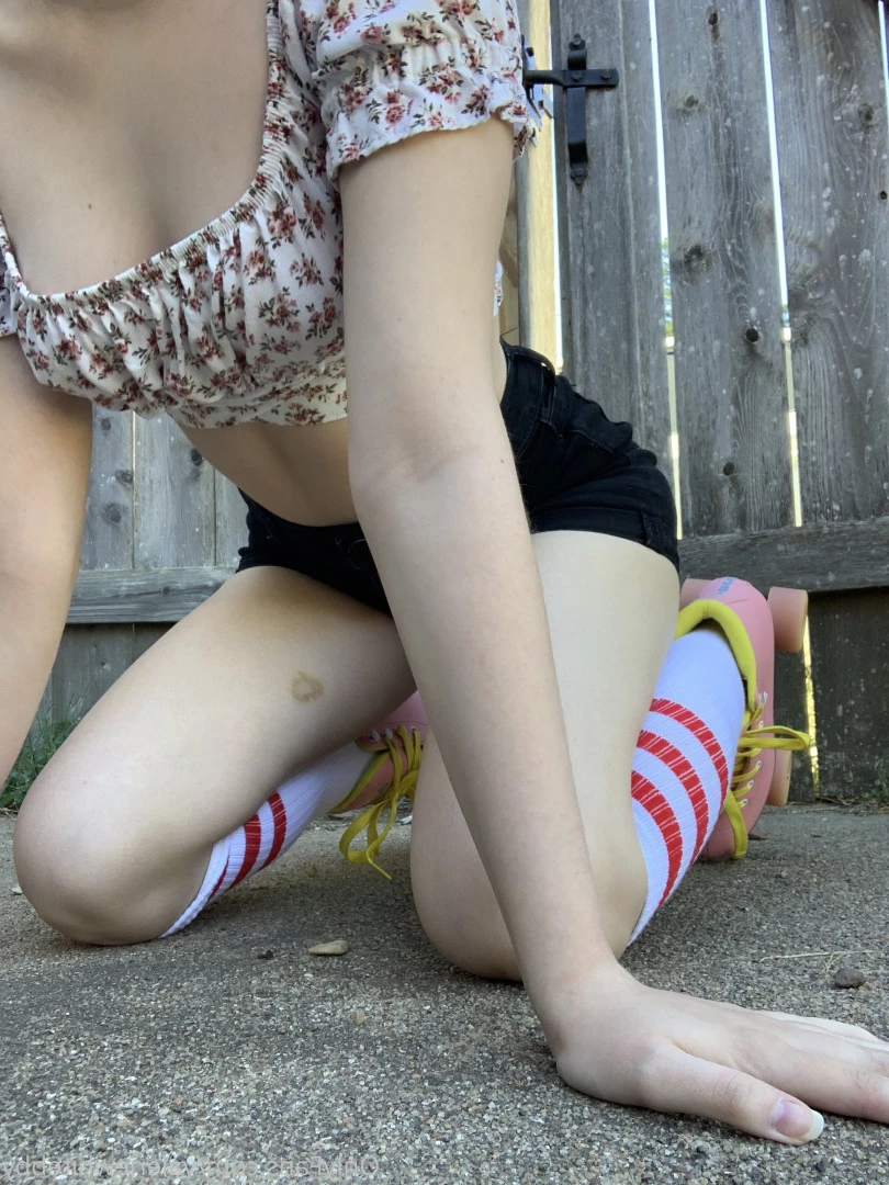 Valerie ✨ [ valeriewhitebby ] Onlyfans leaked photo 9915557 on Hotleaks.tv
