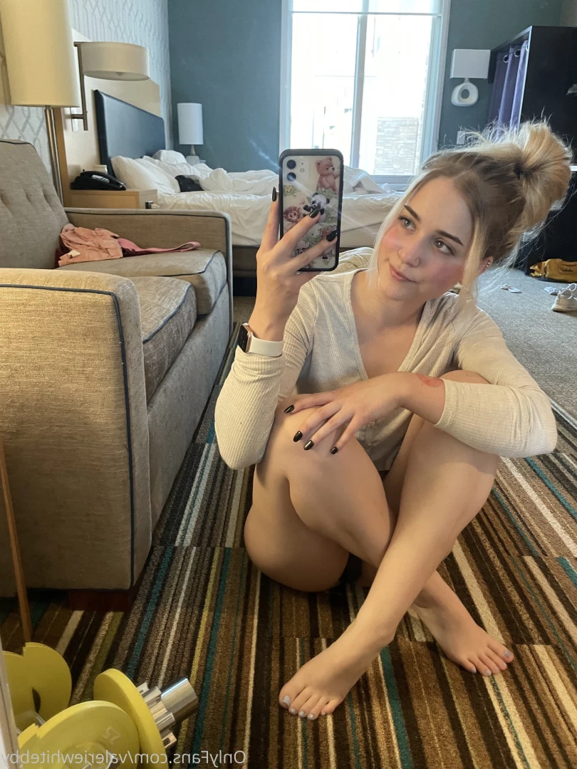Valerie ✨ [ valeriewhitebby ] Onlyfans leaked photo 9916438 on Hotleaks.tv
