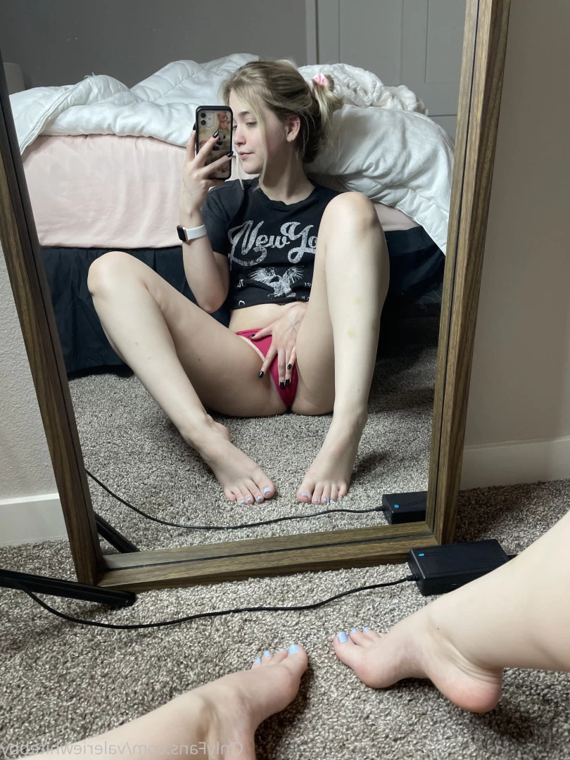 Valerie ✨ [ valeriewhitebby ] Onlyfans leaked photo 9919011 on Hotleaks.tv
