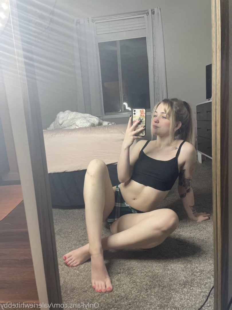 Valerie ✨ [ valeriewhitebby ] Onlyfans leaked photo 9921394 on Hotleaks.tv