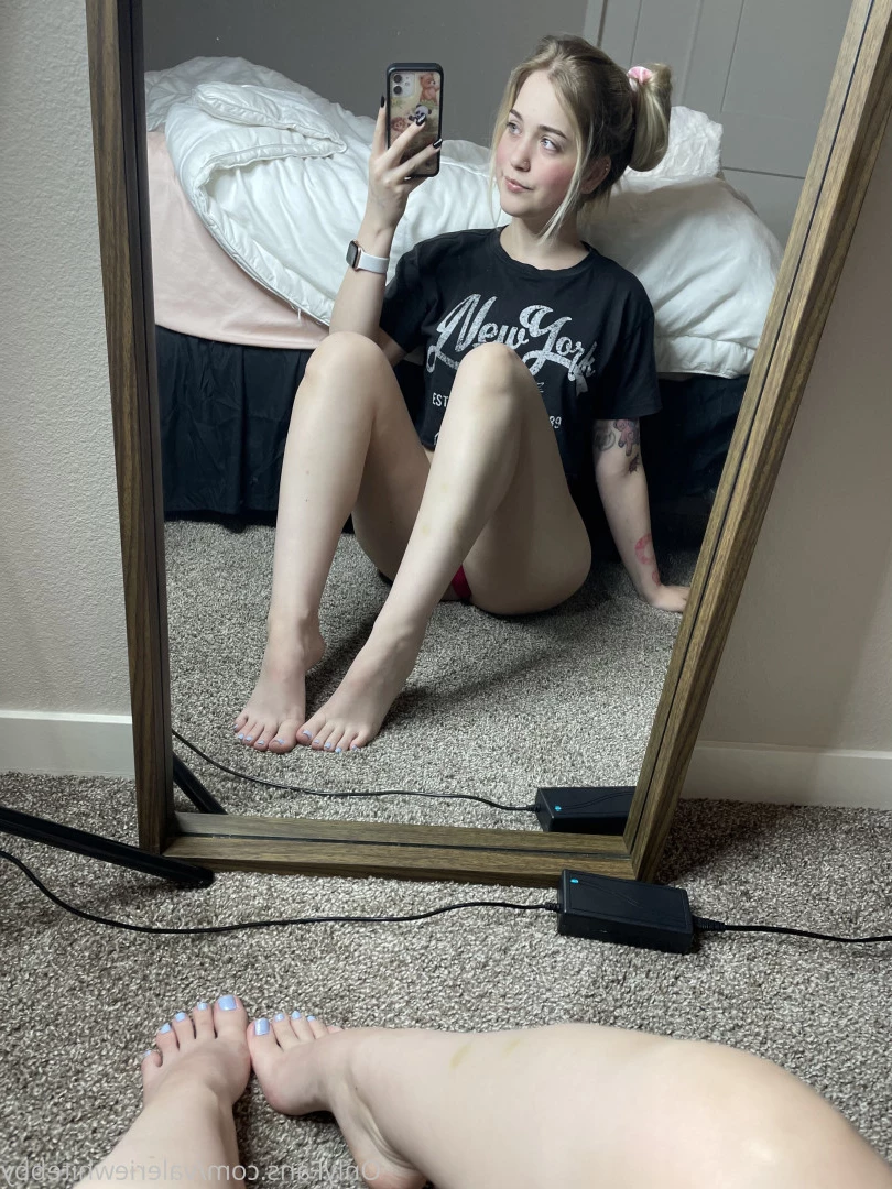 Valerie ✨ [ valeriewhitebby ] Onlyfans leaked photo 9925349 on Hotleaks.tv