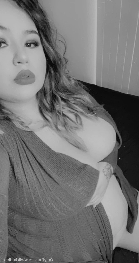 𝑴𝒊𝒔𝒕𝒓𝒆𝒔𝒔🤫𝑺𝒊𝒅𝒆𝒄𝒉𝒊𝒄𝒌 [ wiickedlotus ] Onlyfans leaked photo 3662803 on Hotleaks.tv