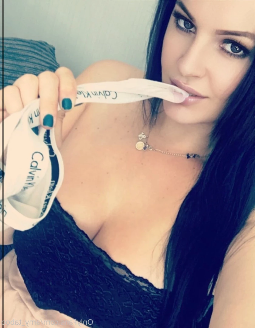 SINGLE DICK HUNTER ❌TABOO QUEEN 👑 [ amy_taboo ] Onlyfans leaked photo 14605264 on Hotleaks.tv