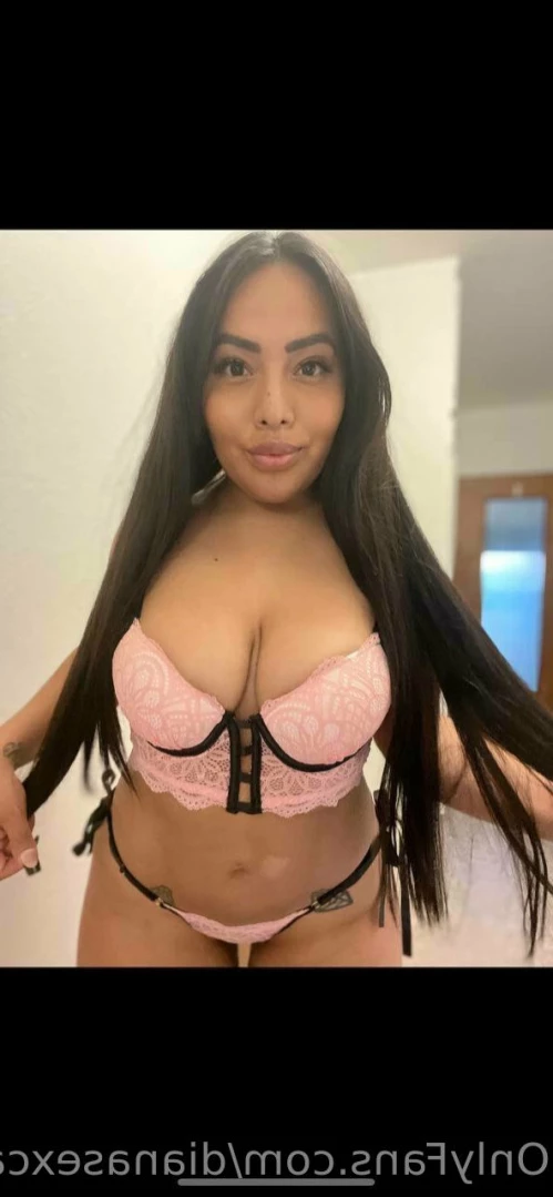 🎀 𝑫𝒊𝒂𝒏𝒂 𝑲.𝟏𝟖.𝓐.  🎀 [ dianasexcam99 ] Onlyfans leaked photo 15399877 on Hotleaks.tv