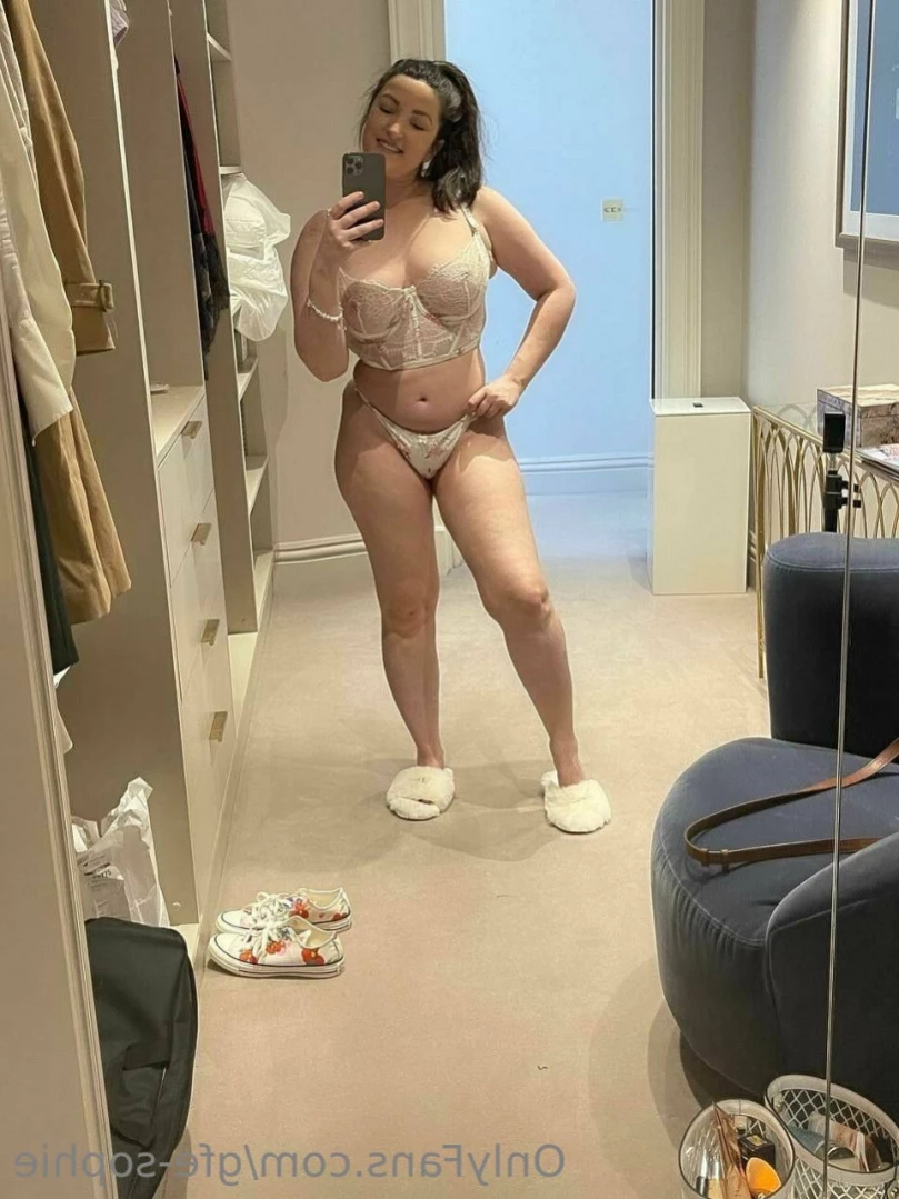 SOPHIE 💕 [ gfe-sophie ] Onlyfans leaked photo 15399201 on Hotleaks.tv