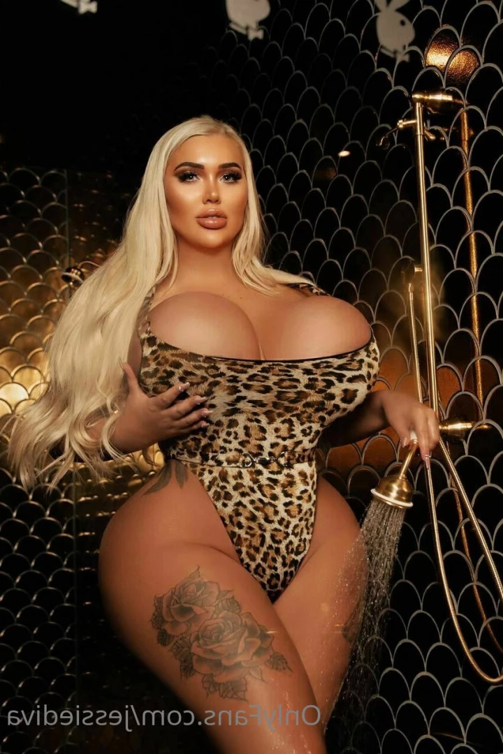 𝗝𝗲𝘀𝘀𝗶𝗲 𝗗𝗶𝘃𝗮 🎀 [ jessiediva ] Onlyfans leaked photo 6426269 on Hotleaks.tv