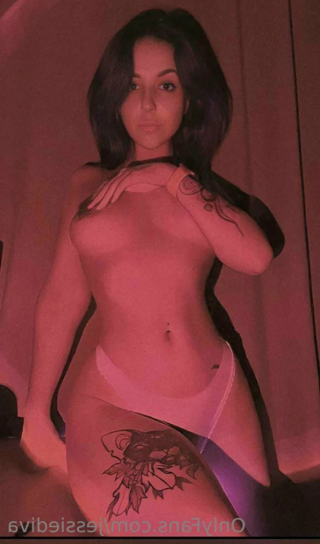 𝗝𝗲𝘀𝘀𝗶𝗲 𝗗𝗶𝘃𝗮 🎀 [ jessiediva ] Onlyfans leaked photo 13453750 on Hotleaks.tv