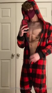 4836477