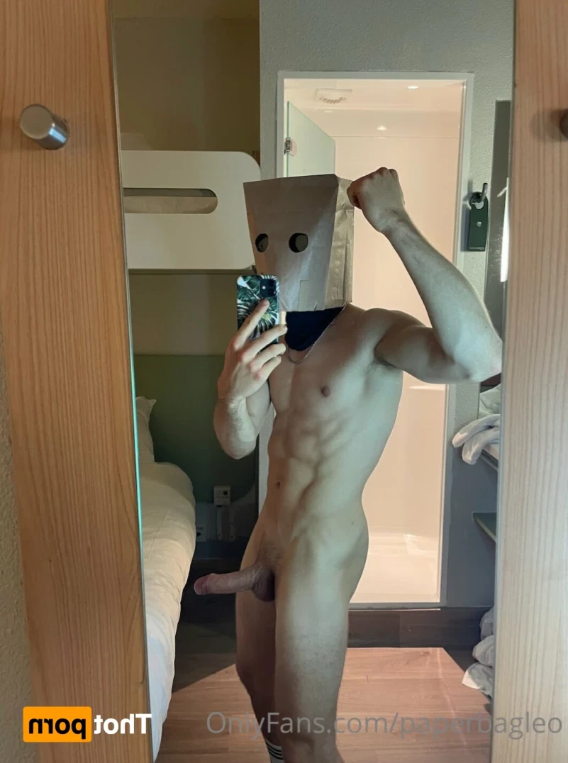 Paper Bag Leo [ paperbagleo ] Onlyfans leaked photo 12182230 on Hotleaks.tv