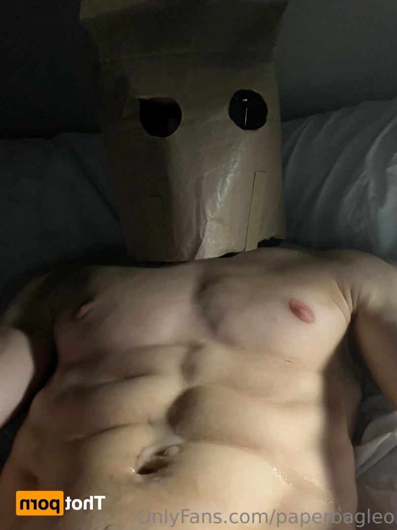 Paper Bag Leo [ paperbagleo ] Onlyfans leaked photo 12437927 on Hotleaks.tv