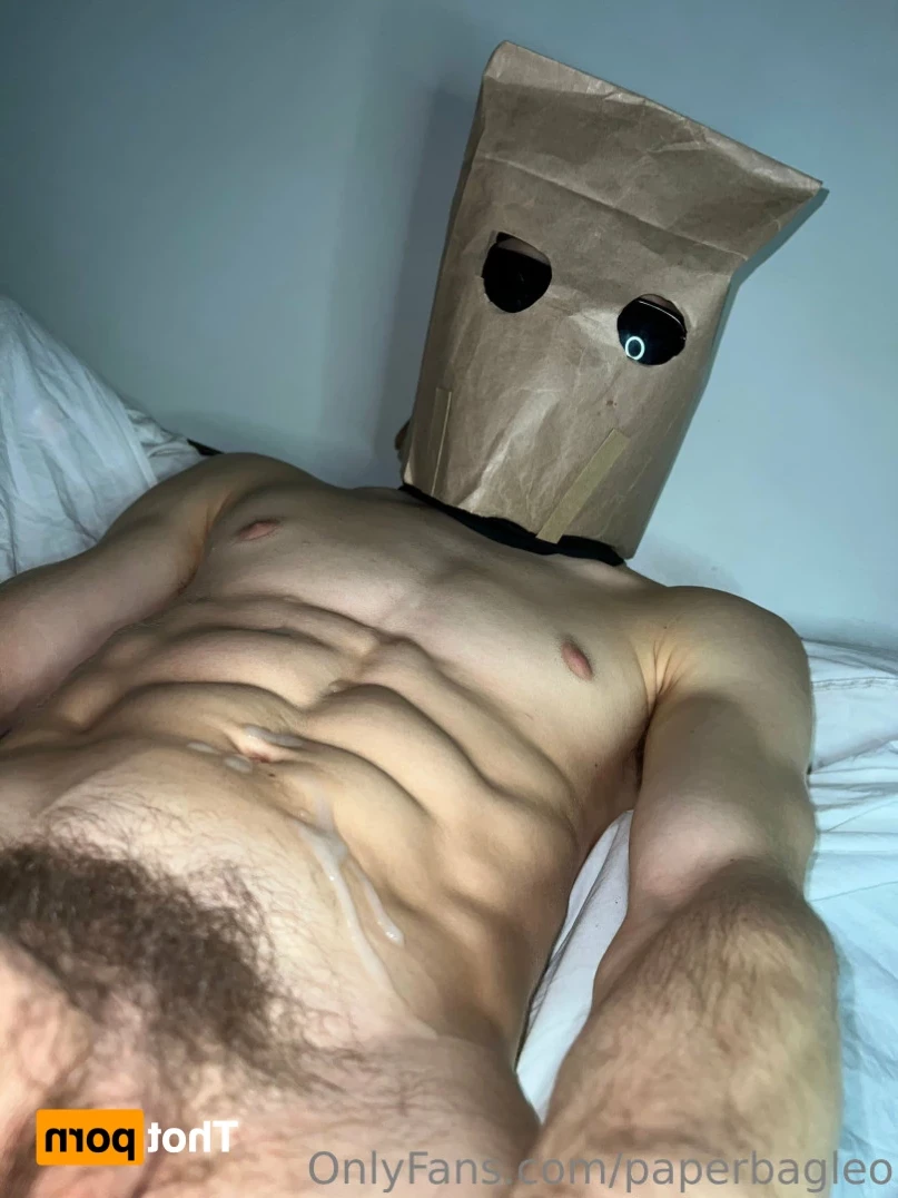 Paper Bag Leo [ paperbagleo ] Onlyfans leaked photo 15397884 on Hotleaks.tv