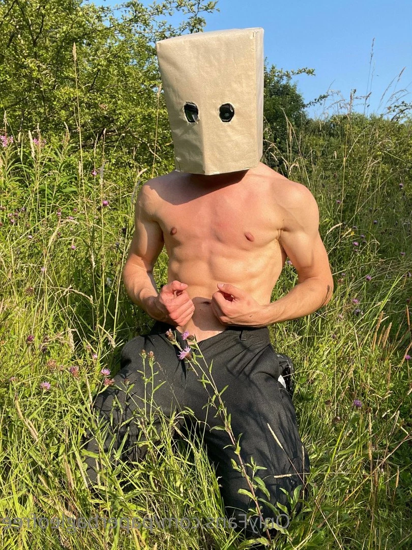 Paper Bag Leo ❕FREE❕ [ paperbagleofree ] Onlyfans leaked photo 2129332 on Hotleaks.tv