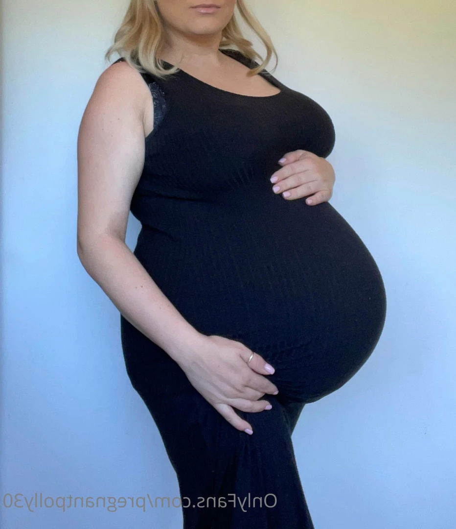 Pregnant Polly 🤰😈 [ pregnantpolly30 ] Onlyfans leaked photo 7479560 on Hotleaks.tv
