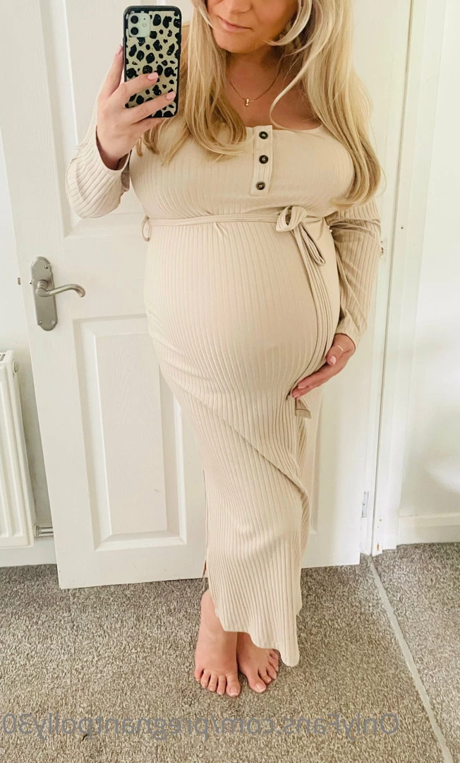 Pregnant Polly 🤰😈 [ pregnantpolly30 ] Onlyfans leaked photo 7479711 on Hotleaks.tv