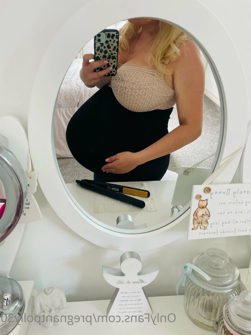 Pregnant Polly 🤰😈 [ pregnantpolly30 ] Onlyfans leaked photo 7480551 on Hotleaks.tv