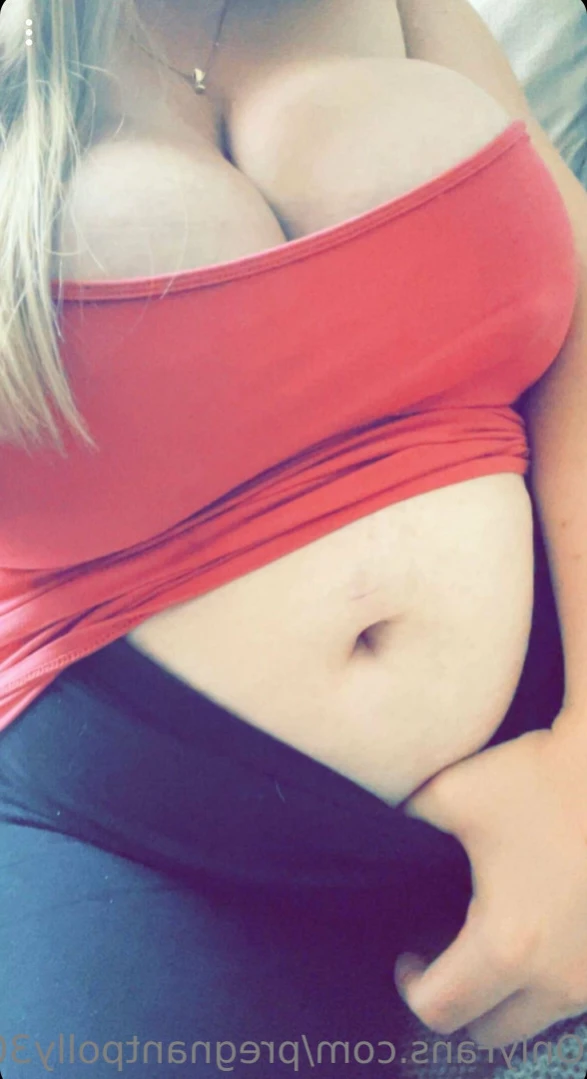 Pregnant Polly 🤰😈 [ pregnantpolly30 ] Onlyfans leaked photo 15399023 on Hotleaks.tv