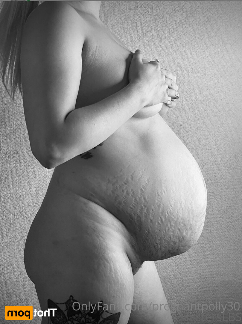Pregnant Polly 🤰😈 [ pregnantpolly30 ] Onlyfans leaked photo 16590902 on Hotleaks.tv