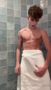 Romeo18 [ romeo_twink ] Onlyfans leaked video 18335559 on Hotleaks.tv