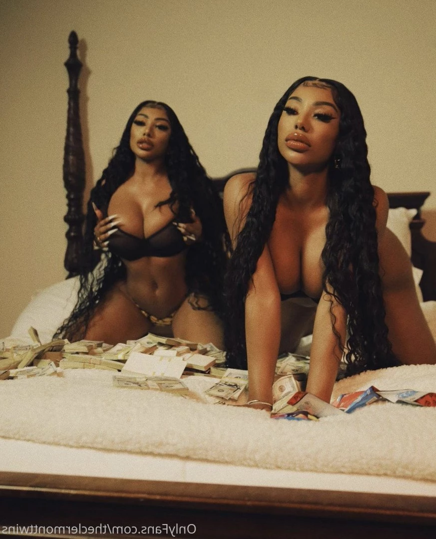 💋CLERMONT TWINS 💋 [ theclermonttwins ] Onlyfans leaked photo 2124799 on Hotleaks.tv