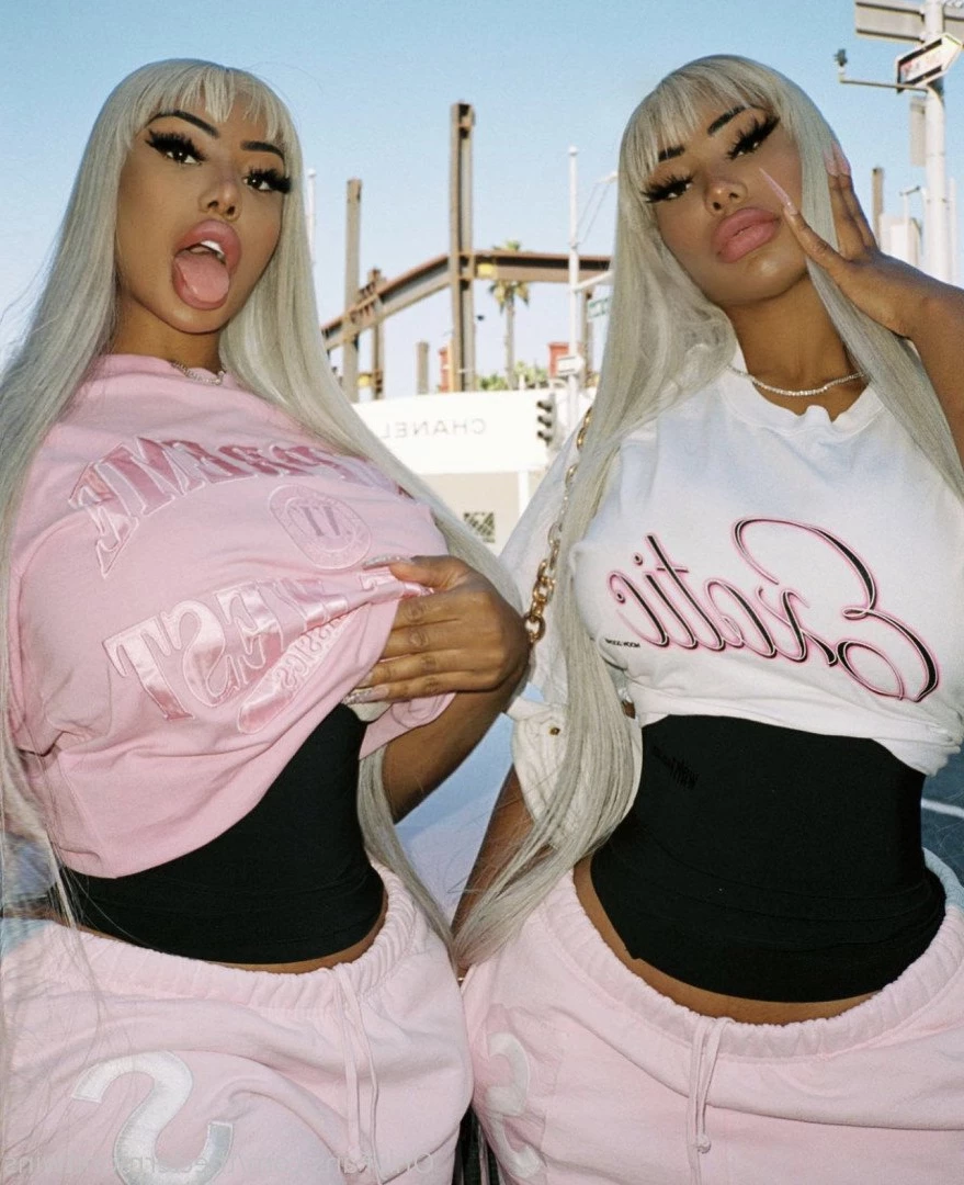 💋CLERMONT TWINS 💋 [ theclermonttwins ] Onlyfans leaked photo 4338007 on Hotleaks.tv