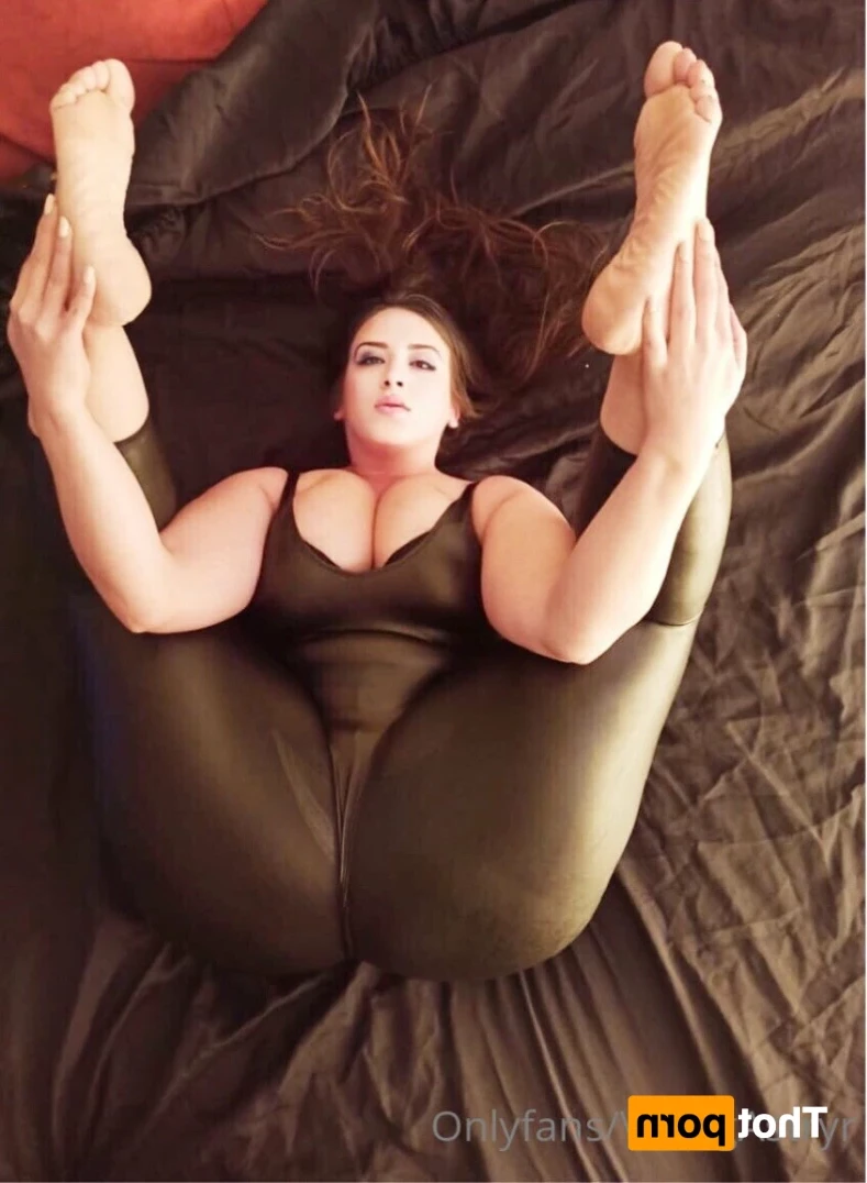 Viking Astryr [ vikingastryr ] Onlyfans leaked photo 14486591 on Hotleaks.tv