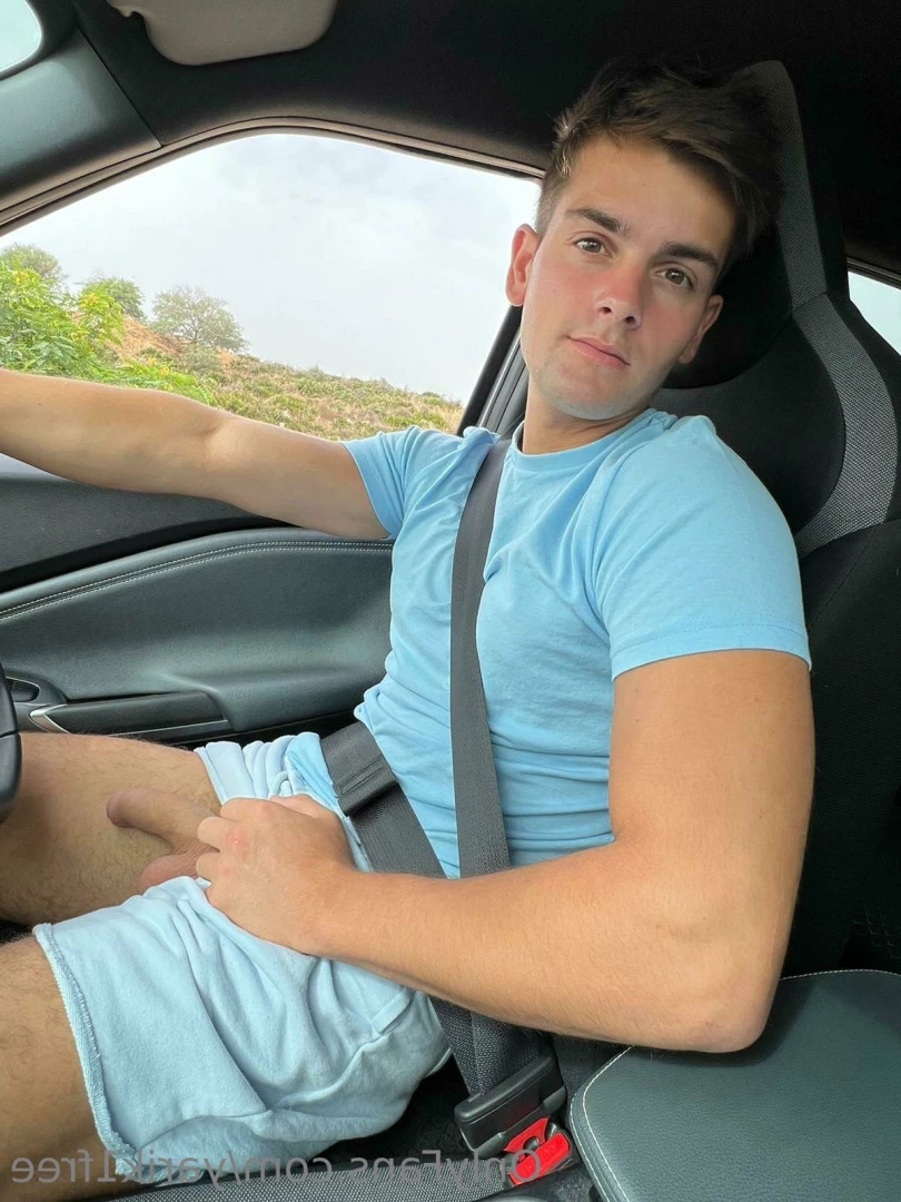 Yarik FREE [ yarik1free ] Onlyfans leaked photo 6116146 on Hotleaks.tv