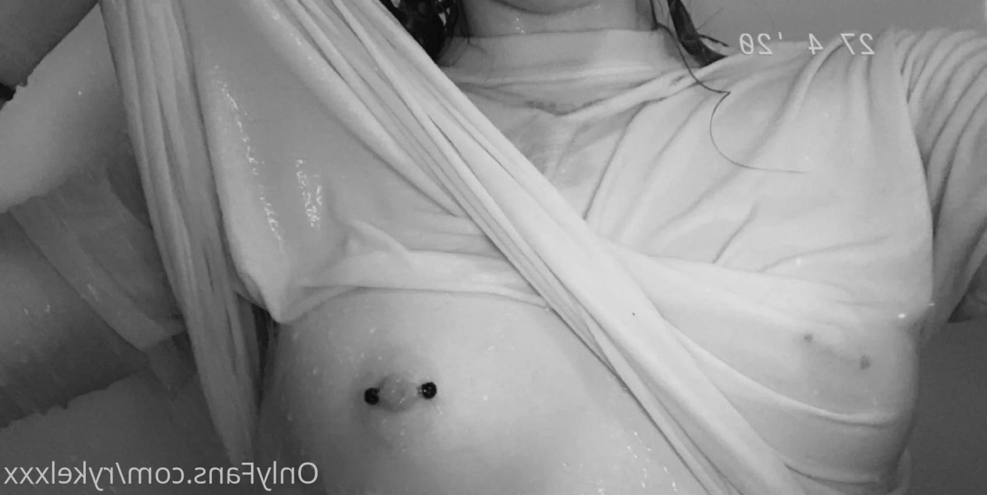 Foreign toy♥️ [ aussiebabe19 ] Onlyfans leaked photo 6422318 on Hotleaks.tv