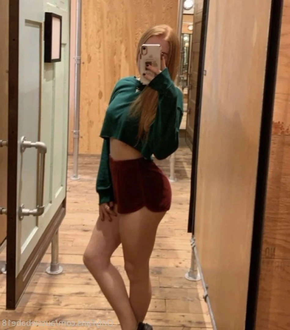 Foreign toy♥️ [ aussiebabe19 ] Onlyfans leaked photo 6425020 on Hotleaks.tv
