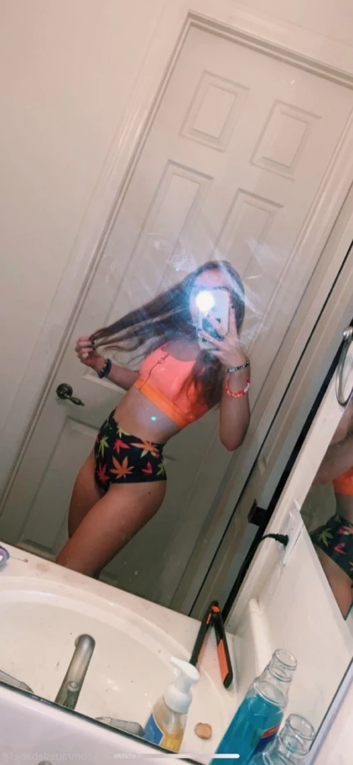 Foreign toy♥️ [ aussiebabe19 ] Onlyfans leaked photo 14816103 on Hotleaks.tv