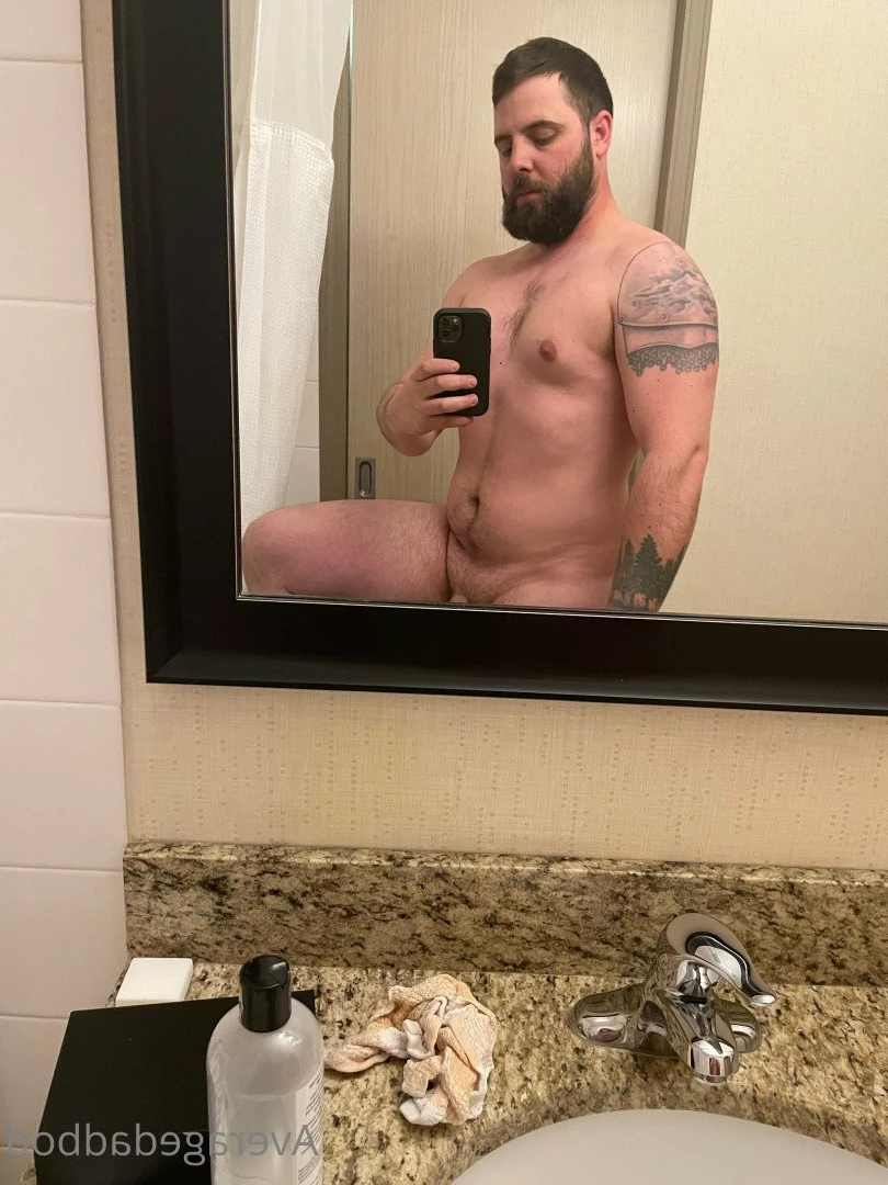 Average dad bod [ averagedadboddude ] Onlyfans leaked photo 2146919 on Hotleaks.tv