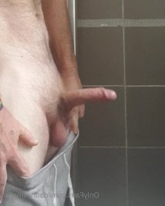 2829083