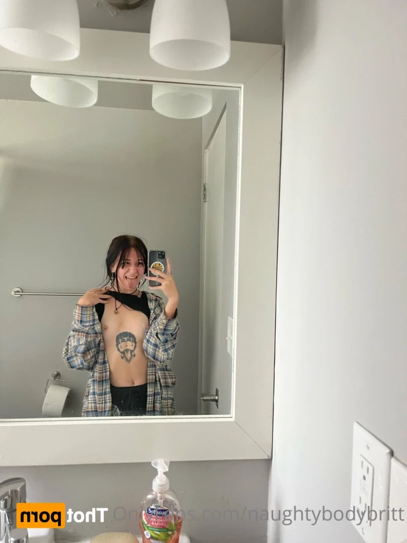 ASU college freshmen 💋 [ naughtybodybritt ] Onlyfans leaked photo 12972298 on Hotleaks.tv