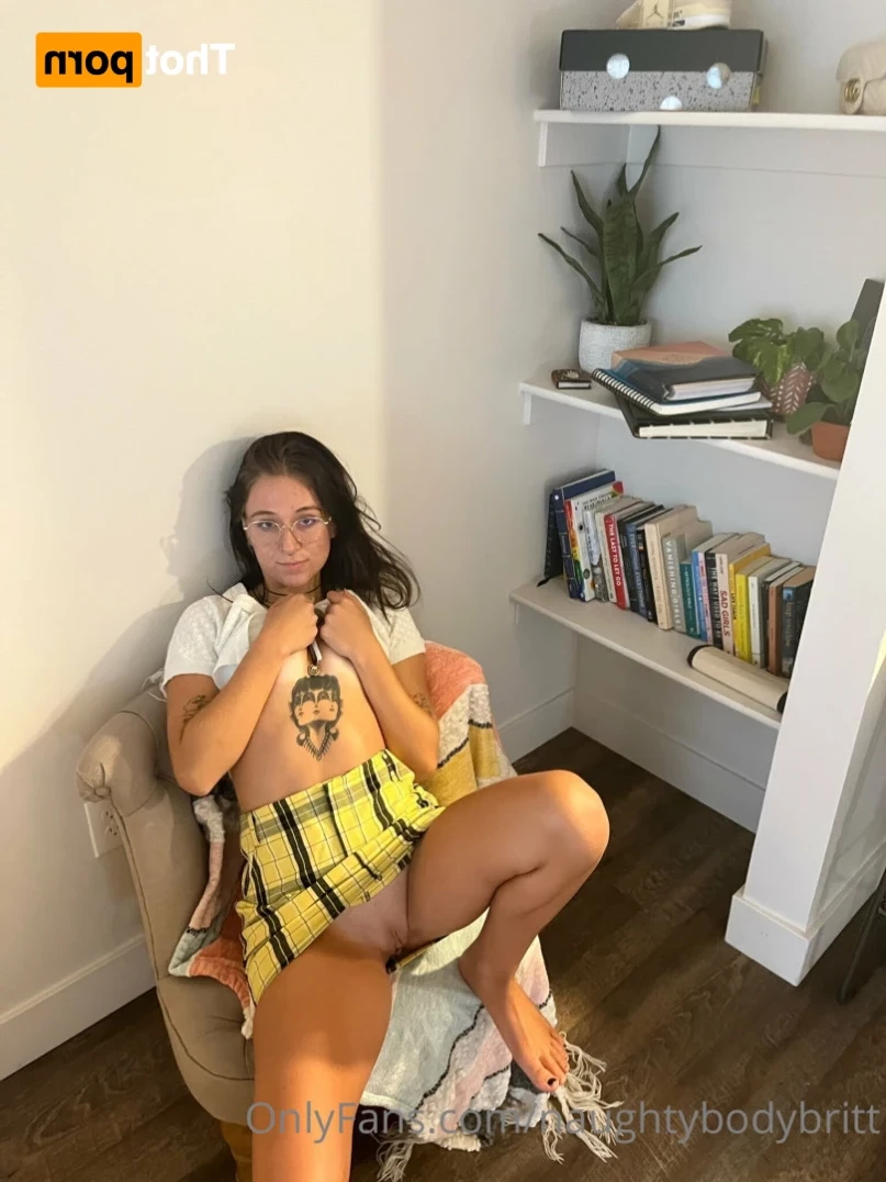 ASU college freshmen 💋 [ naughtybodybritt ] Onlyfans leaked photo 12984184 on Hotleaks.tv