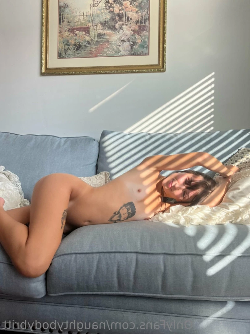 ASU college freshmen 💋 [ naughtybodybritt ] Onlyfans leaked photo 13245613 on Hotleaks.tv
