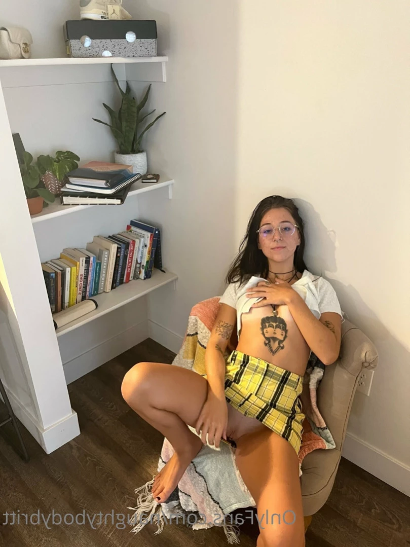 ASU college freshmen 💋 [ naughtybodybritt ] Onlyfans leaked photo 14489542 on Hotleaks.tv