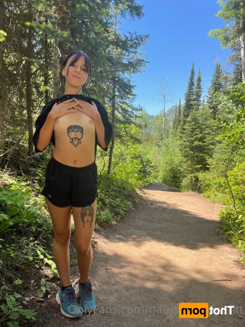 ASU college freshmen 💋 [ naughtybodybritt ] Onlyfans leaked photo 15279914 on Hotleaks.tv