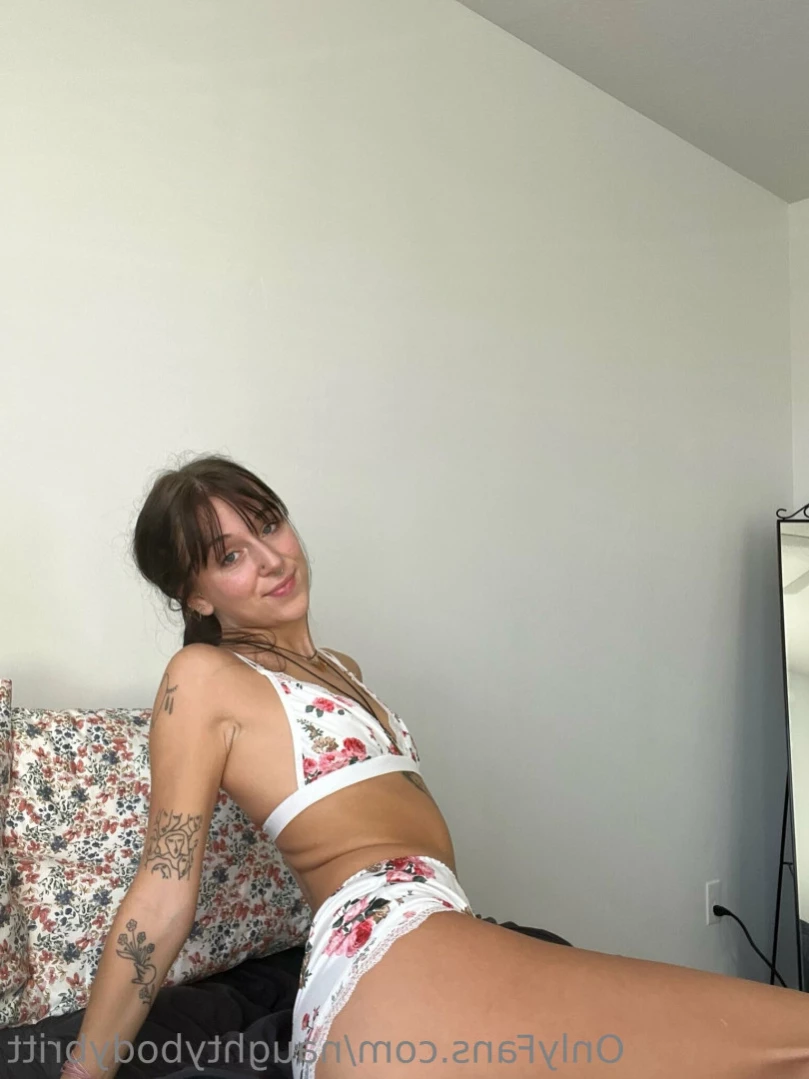 ASU college freshmen 💋 [ naughtybodybritt ] Onlyfans leaked photo 15899077 on Hotleaks.tv