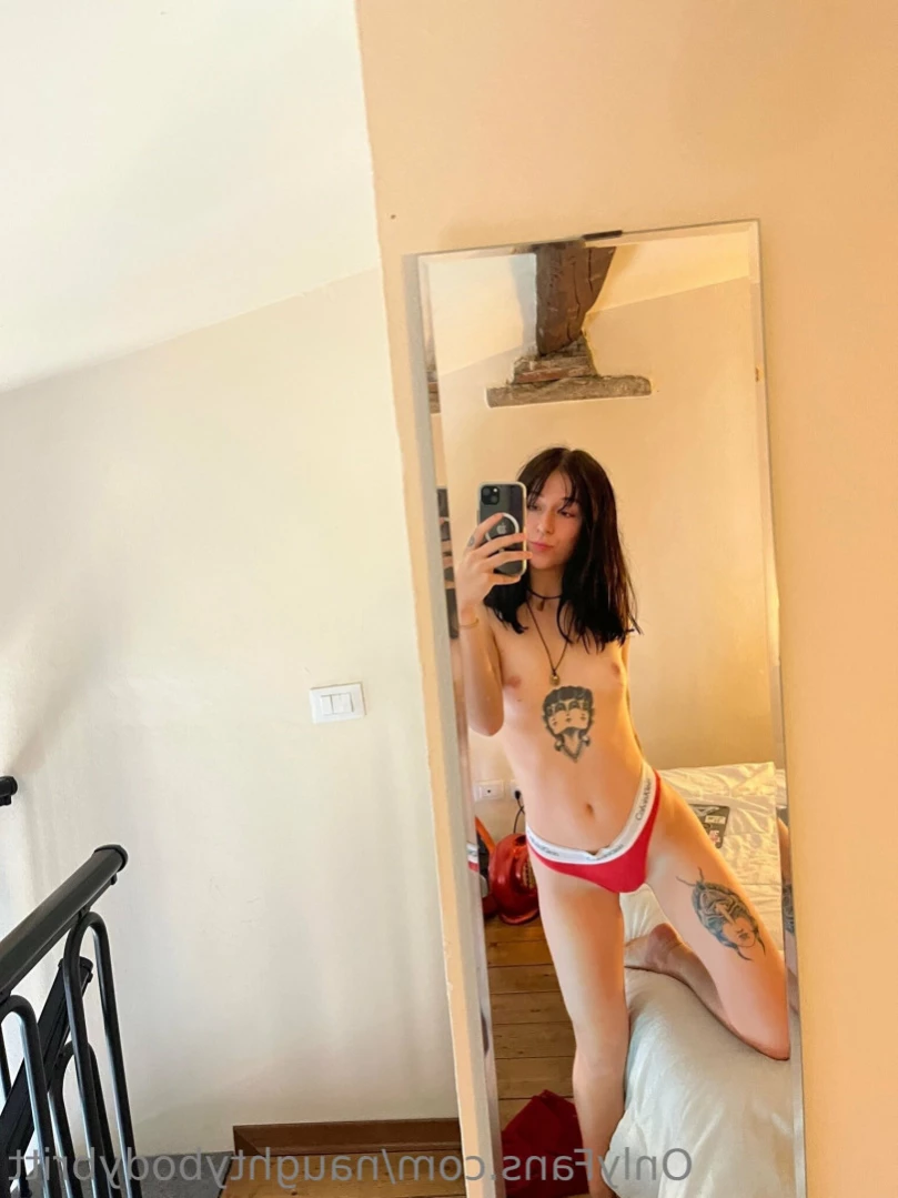 ASU college freshmen 💋 [ naughtybodybritt ] Onlyfans leaked photo 16335264 on Hotleaks.tv