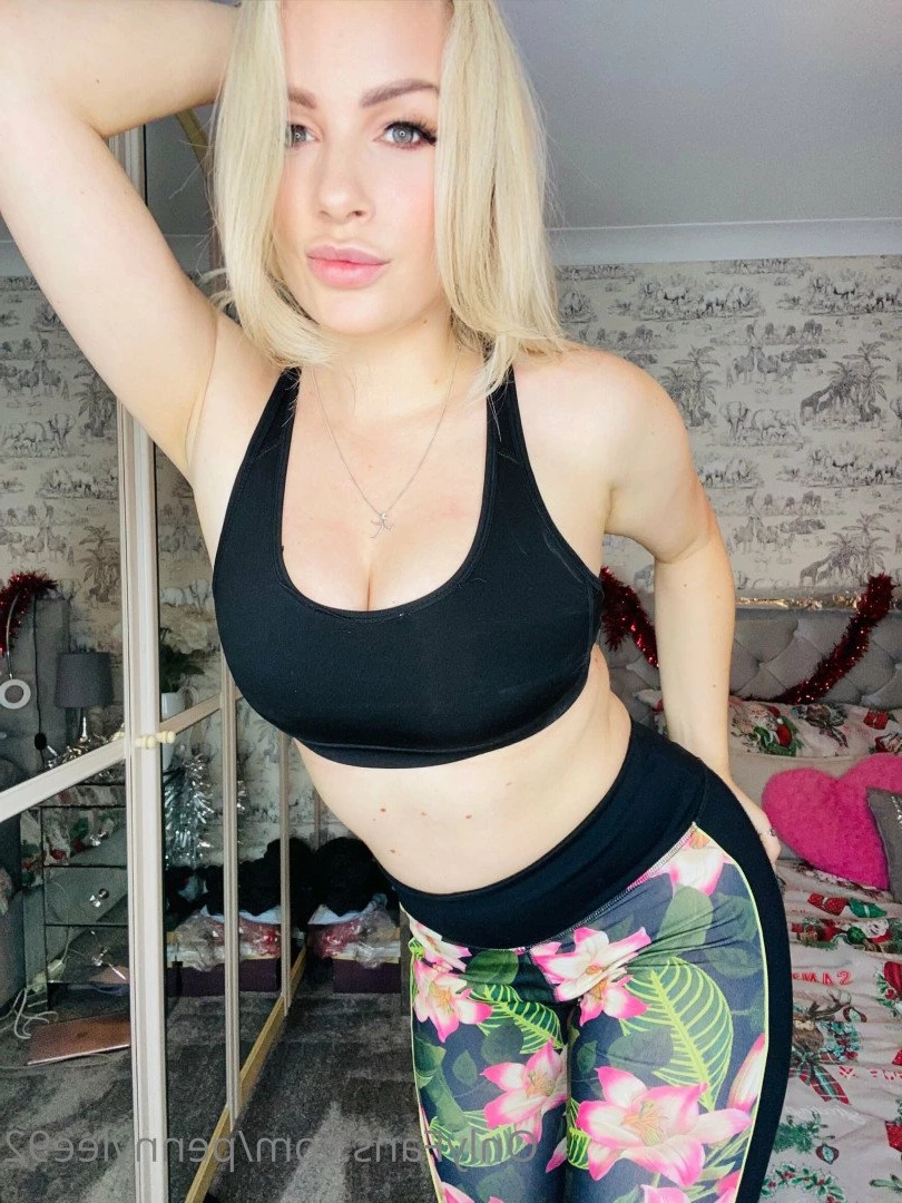 Penny Lee [ pennylee92 ] Onlyfans leaked photo 2145858 on Hotleaks.tv