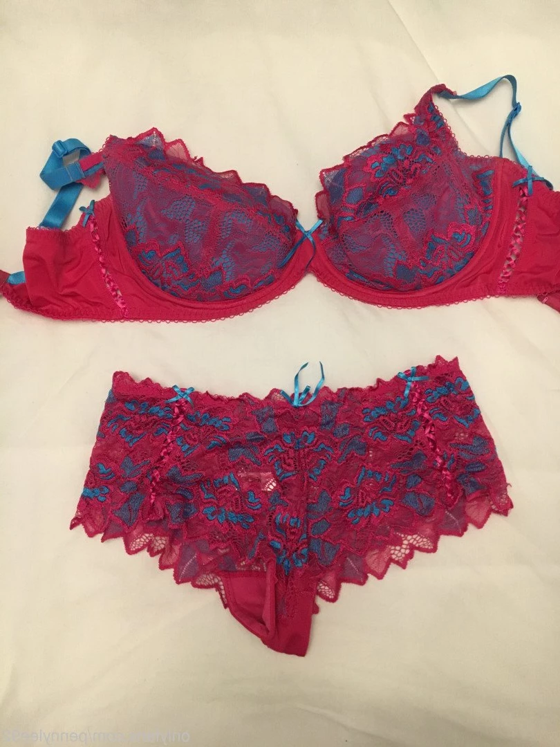Penny Lee [ pennylee92 ] Onlyfans leaked photo 2263078 on Hotleaks.tv