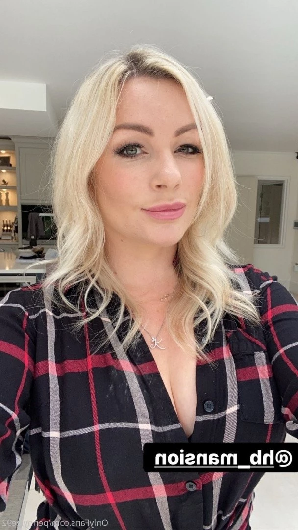 Penny Lee [ pennylee92 ] Onlyfans leaked photo 2264478 on Hotleaks.tv