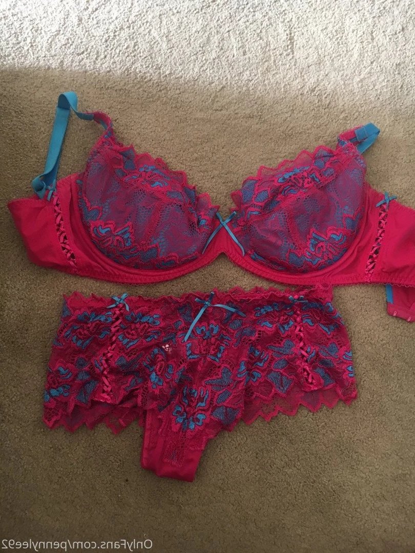 Penny Lee [ pennylee92 ] Onlyfans leaked photo 2264765 on Hotleaks.tv