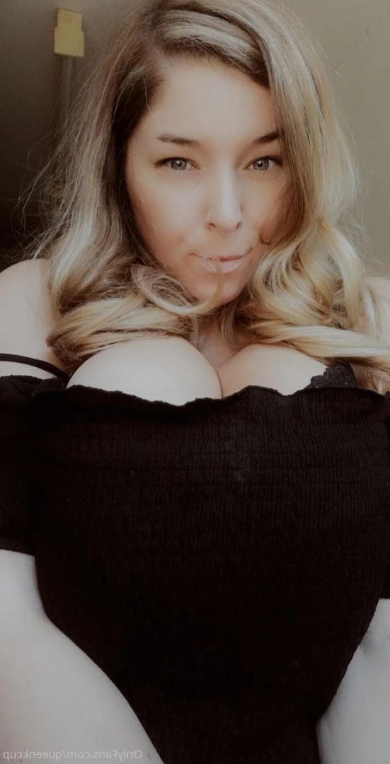 Huge Natural Boobs 36K BBW [ queenkcup ] Onlyfans leaked photo 6418137 on Hotleaks.tv