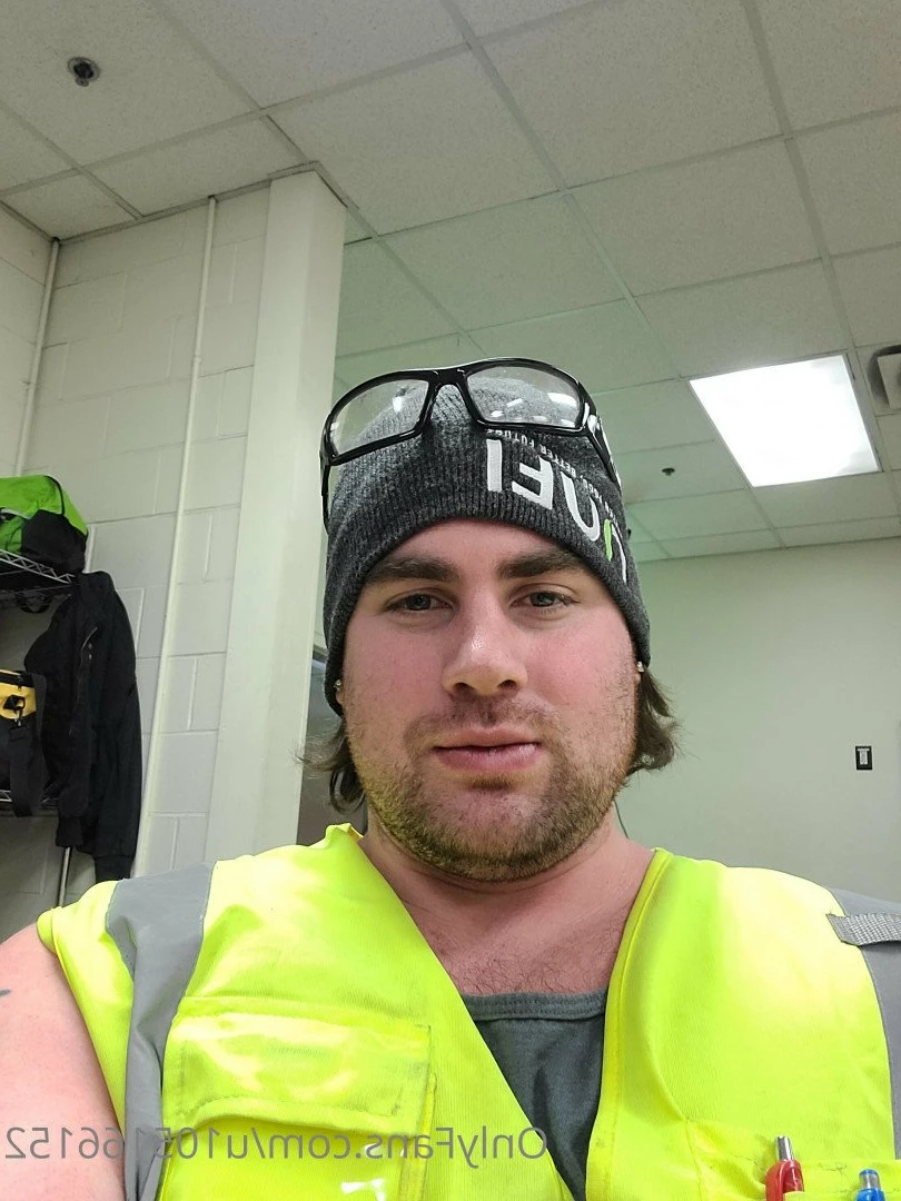 Blue Collar Steve [ u105166152 ] Onlyfans leaked photo 2145324 on Hotleaks.tv