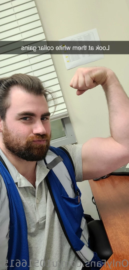 Blue Collar Steve [ u105166152 ] Onlyfans leaked photo 15386087 on Hotleaks.tv